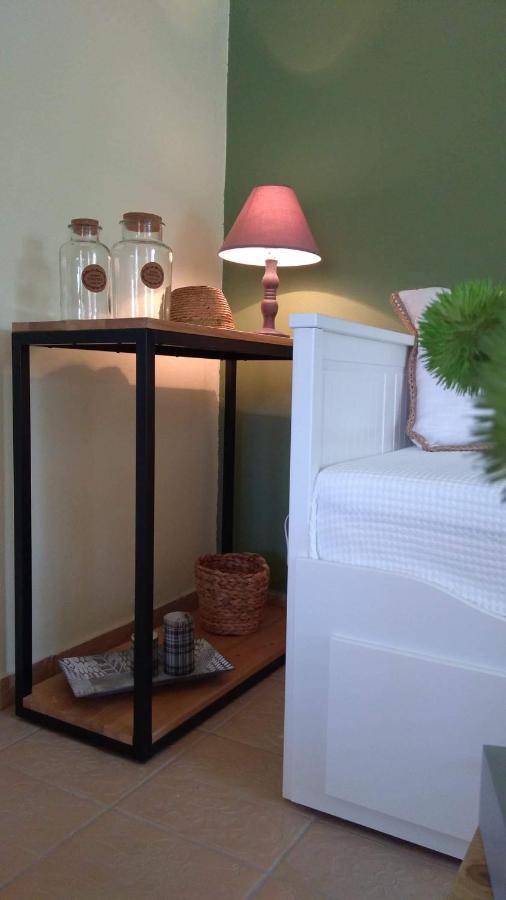 Olive Garden Guest House キパリシア エクステリア 写真