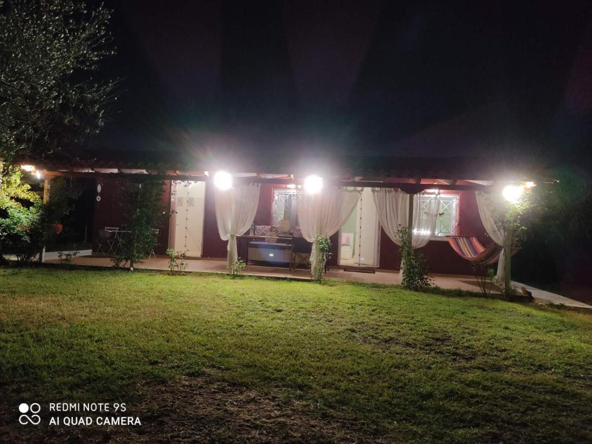 Olive Garden Guest House キパリシア エクステリア 写真